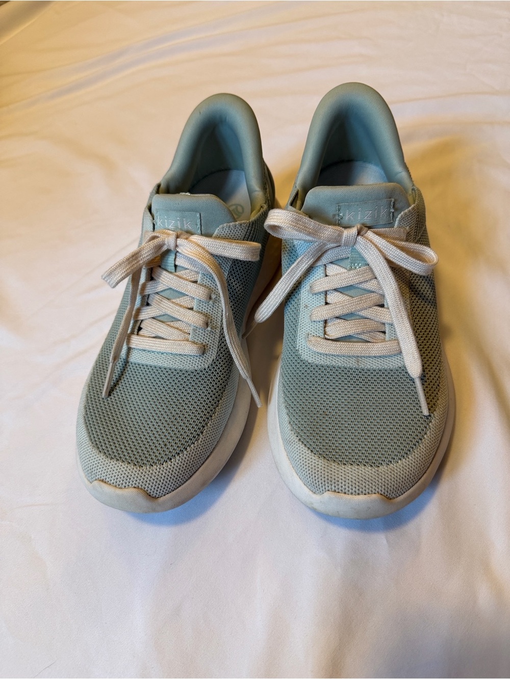 KIZIK: Light Green Mesh Sneakers
